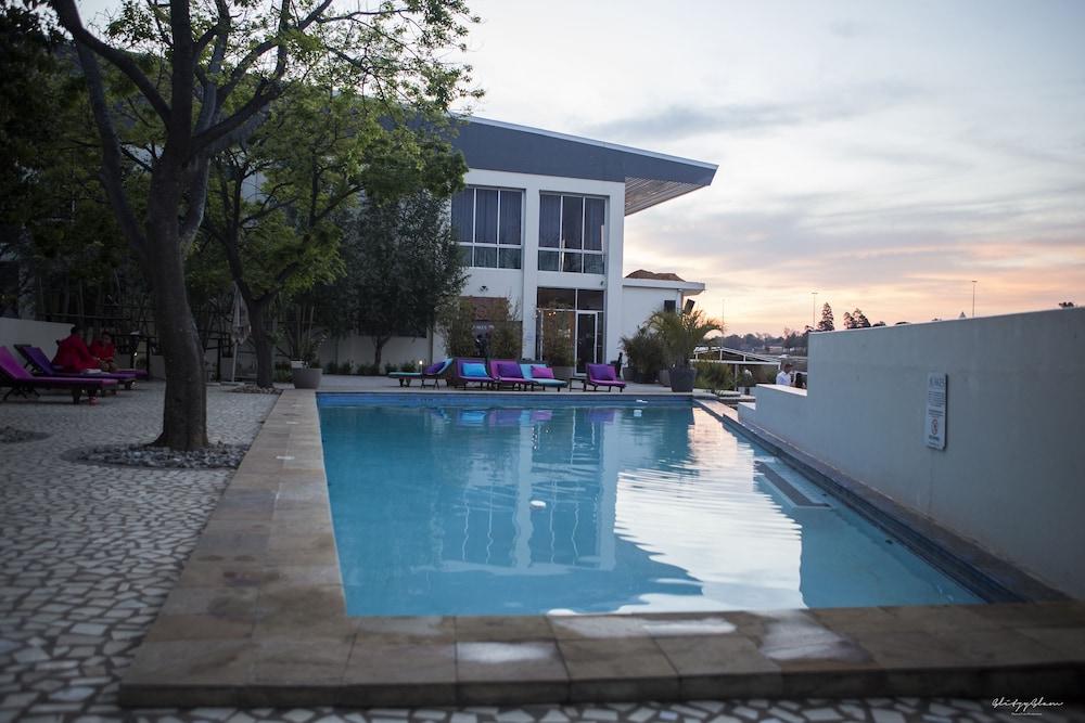 The Lakes Hotel & Conference Centre Benoni Εξωτερικό φωτογραφία