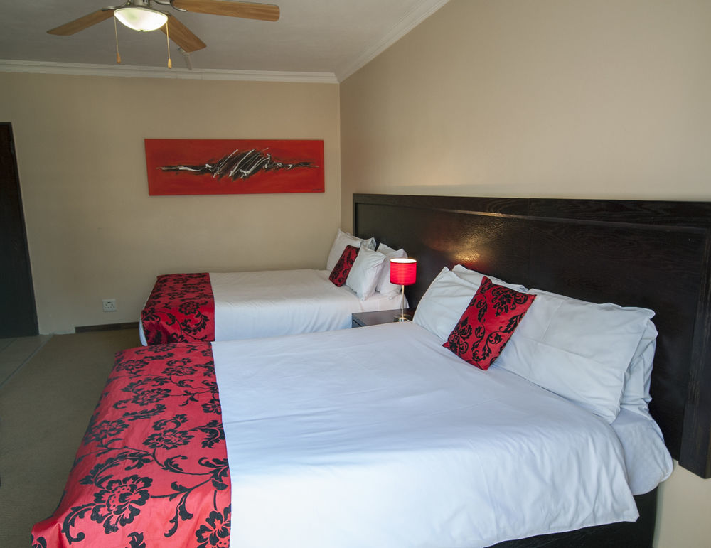 The Lakes Hotel & Conference Centre Benoni Εξωτερικό φωτογραφία