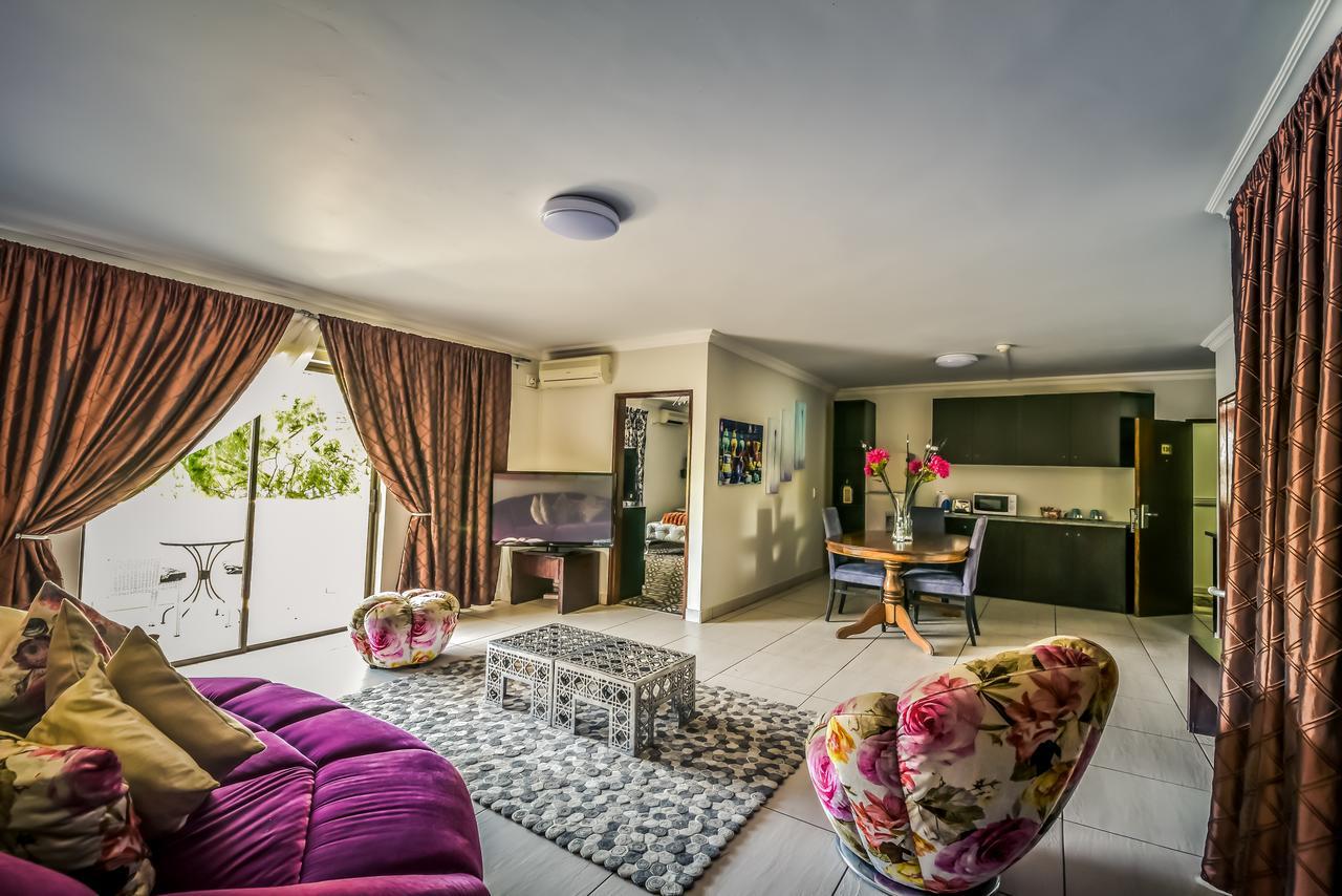 The Lakes Hotel & Conference Centre Benoni Εξωτερικό φωτογραφία