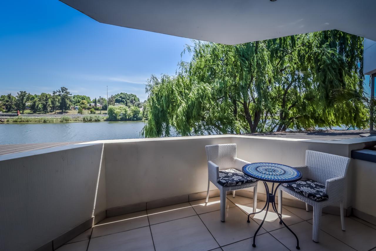 The Lakes Hotel & Conference Centre Benoni Εξωτερικό φωτογραφία