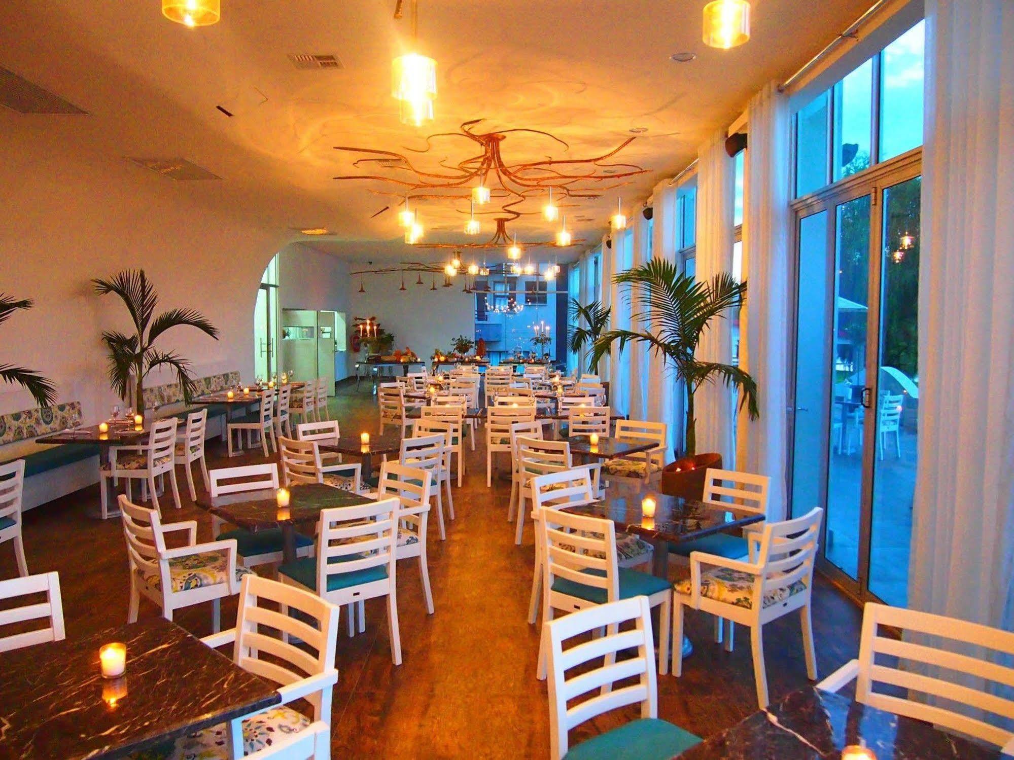 The Lakes Hotel & Conference Centre Benoni Εξωτερικό φωτογραφία